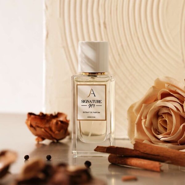 Akhijrati - signature n•1 oud vanille – Image 3